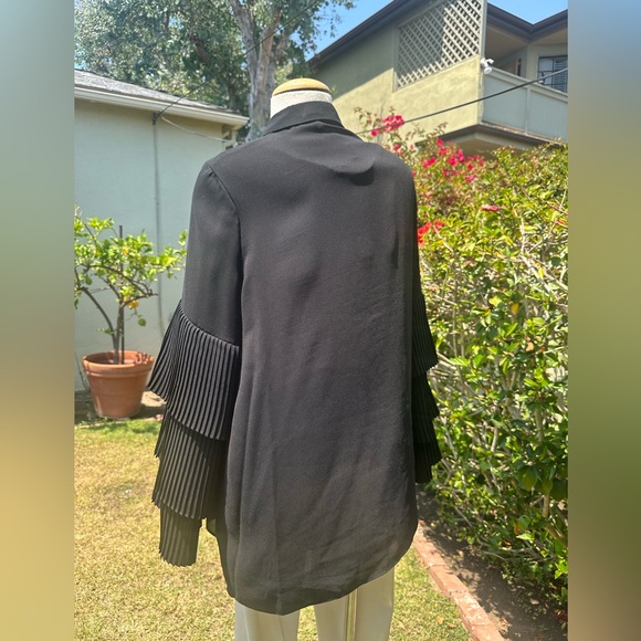 100% Polyester - Picture 6 of 8